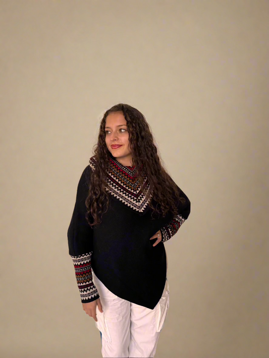 Aya Killa – Poncho noir haut de gamme