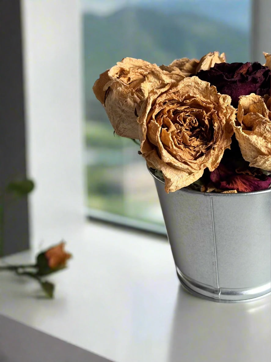 Seau de fleurs éternelles